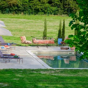 Bastide De Bellegarde 2* Avignone